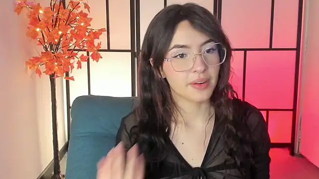 Snapshot of Sweet_pay chatting on December 1, 2025, 12:17 pm Sweet pay online show from December 1, 2025, 12:17 pm