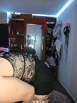 pinklajokr online show from April 2, 2026, 4:30 am