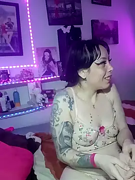 Snapshot of pinklajokr chatting on November 23, 2025, 6:34 am pinklajokr online show from November 23, 2025, 6:34 am