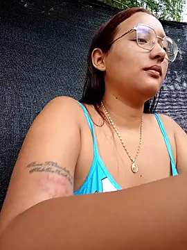 Snapshot of young_dairy01 chatting on January 14, 2026, 12:09 pm young dairy01 online show from January 14, 2026, 12:09 pm