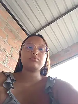 young dairy01 online show from December 3, 2025, 1:54 pm