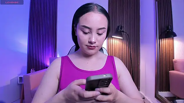 MAGIC VERA online show from May 6, 2026, 1:15 pm
