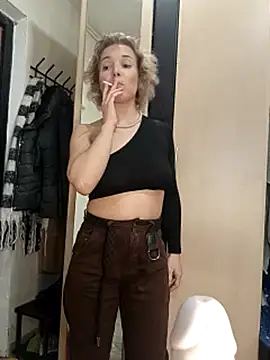 Snapshot of Conny_Shellie chatting on March 8, 2026, 6:00 pm Conny Shellie online show from March 8, 2026, 6:00 pm