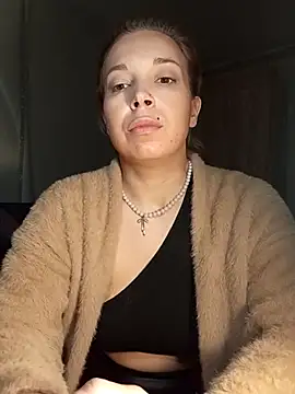 Snapshot of Conny_Shellie chatting on March 27, 2026, 9:05 pm Conny Shellie online show from March 27, 2026, 9:05 pm