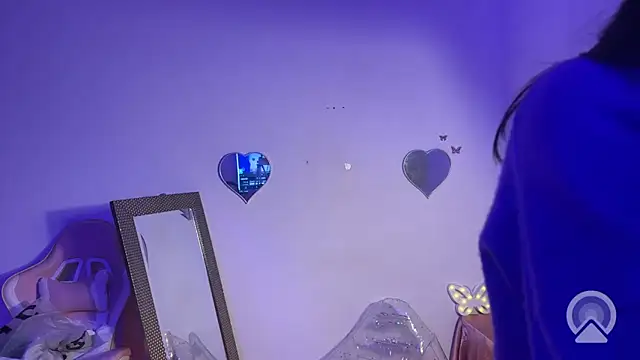 isa martinexxx online show from November 16, 2025, 12:59 am