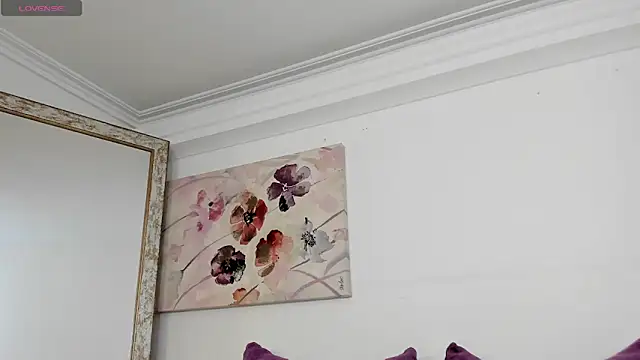 Snapshot of sofi_laane chatting on November 23, 2025, 1:21 pm sofi laane online show from November 23, 2025, 1:21 pm