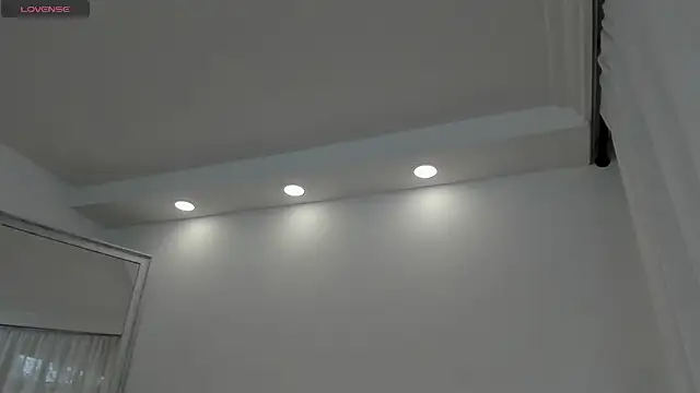 Snapshot of sofi_laane chatting on November 16, 2025, 12:32 pm sofi laane online show from November 16, 2025, 12:32 pm