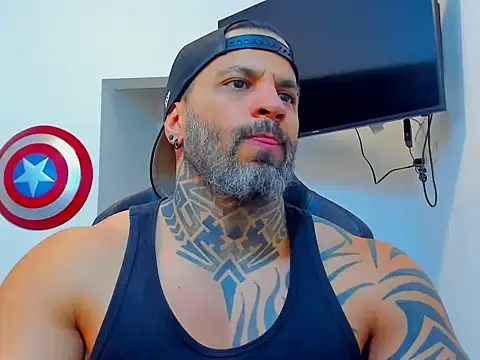 Snapshot of JoshRigby chatting on November 26, 2025, 8:53 pm JoshRigby online show from November 26, 2025, 8:53 pm