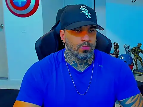 Snapshot of JoshRigby chatting on October 23, 2025, 7:45 pm JoshRigby online show from October 23, 2025, 7:45 pm