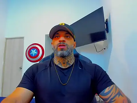 Snapshot of JoshRigby chatting on October 11, 2025, 7:04 pm JoshRigby online show from October 11, 2025, 7:04 pm