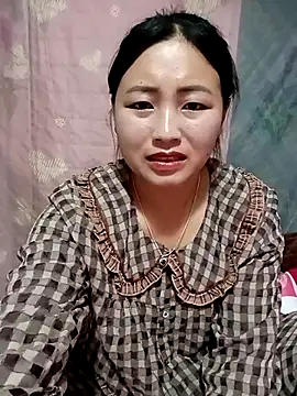 buddy-sexy online show from May 4, 2026, 12:41 pm