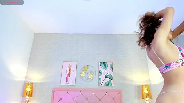 Snapshot of kendallspears_1 chatting on November 30, 2025, 4:02 am kendallspears 1 online show from November 30, 2025, 4:02 am