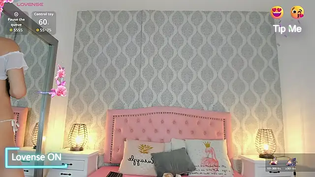 Snapshot of kendallspears_1 chatting on November 3, 2025, 3:45 am kendallspears 1 online show from November 3, 2025, 3:45 am