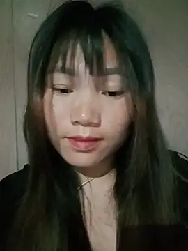 min-xinh online show from May 18, 2026, 10:25 pm