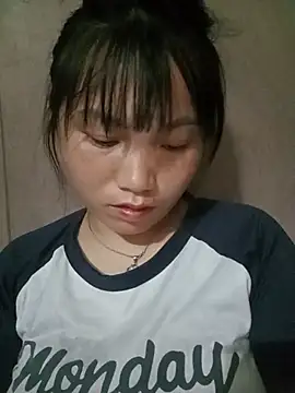min-xinh online show from July 6, 2026, 8:33 pm