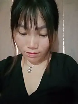 min-xinh online show from May 19, 2026, 1:56 am