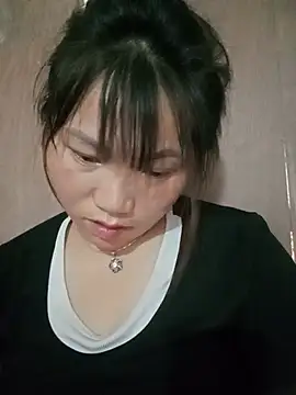 min-xinh online show from May 15, 2026, 11:58 pm