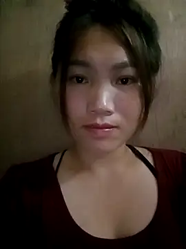 min-xinh online show from October 3, 2025, 4:41 pm