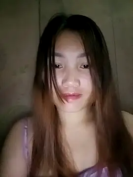 min-xinh online show from September 28, 2025, 2:57 pm