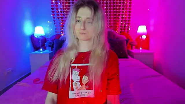 Snapshot of CamillaDreamer chatting on March 4, 2026, 5:53 pm CamillaDreamer online show from March 4, 2026, 5:53 pm