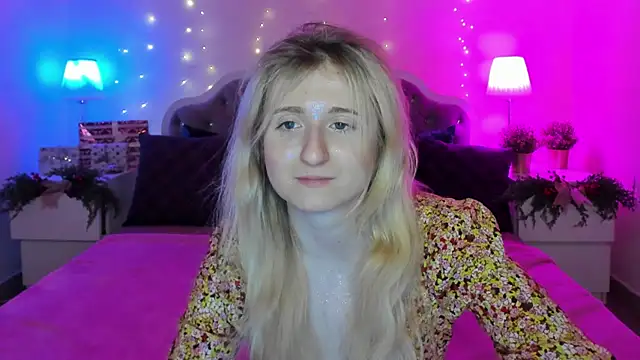 Snapshot of CamillaDreamer chatting on January 7, 2026, 4:45 pm CamillaDreamer online show from January 7, 2026, 4:45 pm