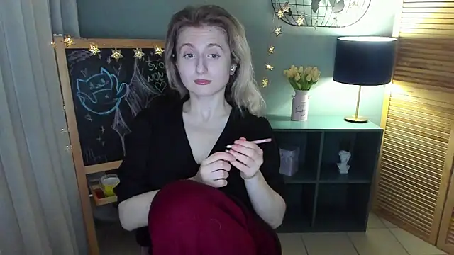CamillaDreamer online show from May 22, 2026, 1:09 pm