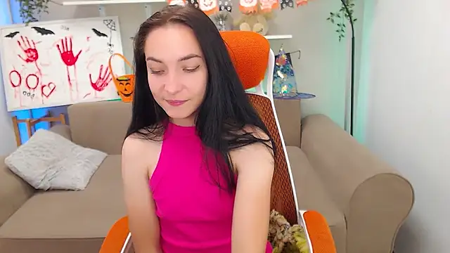 Snapshot of Emilly__Grey chatting on October 18, 2025, 5:42 am Emilly Grey online show from October 18, 2025, 5:42 am