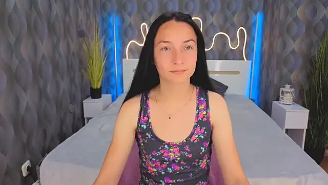 Snapshot of Emilly__Grey chatting on June 15, 2026, 5:23 pm Emilly Grey online show from June 15, 2026, 5:23 pm