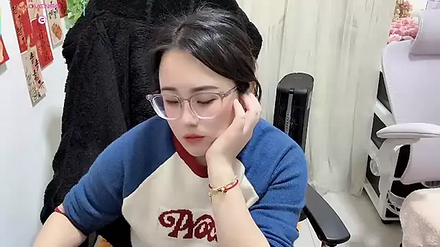 Snapshot of NEWONETO chatting on March 27, 2026, 1:56 pm NEWONETO online show from March 27, 2026, 1:56 pm
