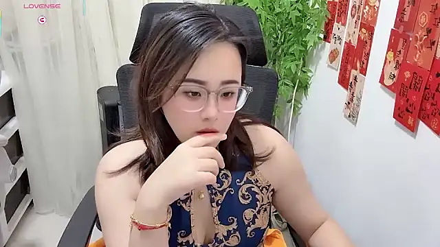 Snapshot of NEWONETO chatting on March 19, 2026, 1:33 pm NEWONETO online show from March 19, 2026, 1:33 pm
