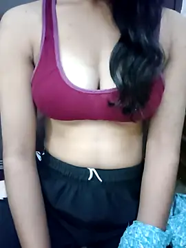 Snapshot of Meenu_rani6 chatting on December 16, 2025, 6:23 pm Meenu rani6 online show from December 16, 2025, 6:23 pm