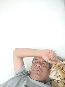 Snapshot of marcioazevedo chatting on February 11, 2026, 1:11 pm marcioazevedo online show from February 11, 2026, 1:11 pm