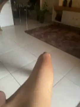 MCLZK online show from February 4, 2026, 8:26 pm