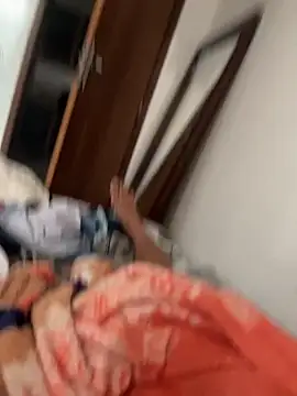 MCLZK online show from February 11, 2026, 6:52 pm