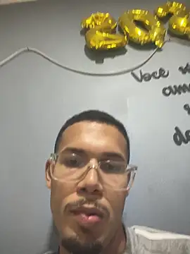 MCLZK online show from March 3, 2026, 10:28 pm