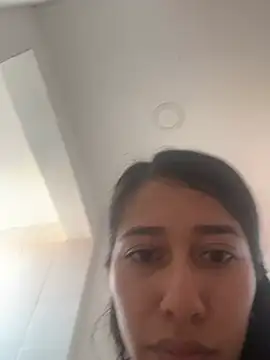 Snapshot of Amelia_Rivas chatting on April 9, 2026, 2:56 pm Amelia Rivas online show from April 9, 2026, 2:56 pm