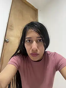 Snapshot of Amelia_Rivas chatting on February 12, 2026, 1:05 am Amelia Rivas online show from February 12, 2026, 1:05 am