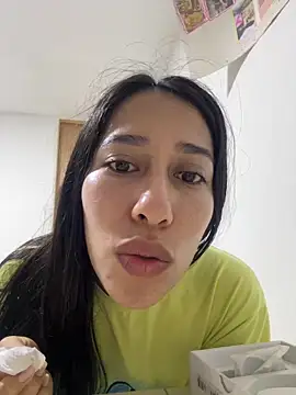 Snapshot of Amelia_Rivas chatting on April 4, 2026, 10:44 am Amelia Rivas online show from April 4, 2026, 10:44 am