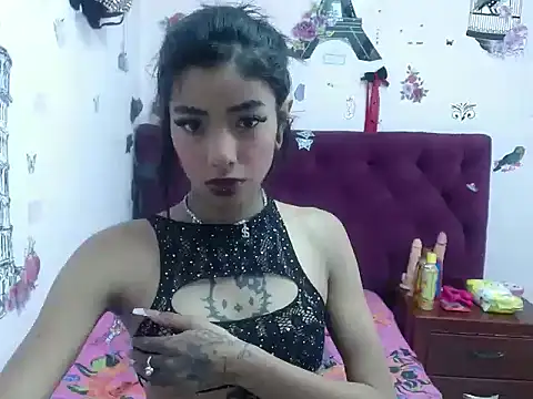 Cherrythx online show from October 3, 2025, 1:34 pm