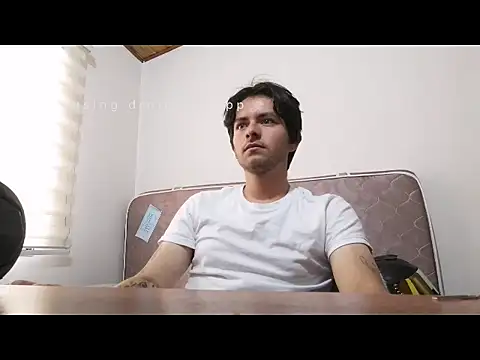 Snapshot of Kael_D chatting on October 12, 2025, 6:20 pm Kael D online show from October 12, 2025, 6:20 pm