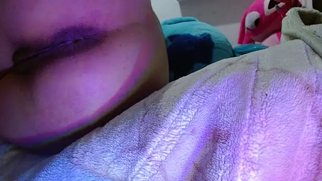 luna hawks online show from February 17, 2026, 9:12 pm