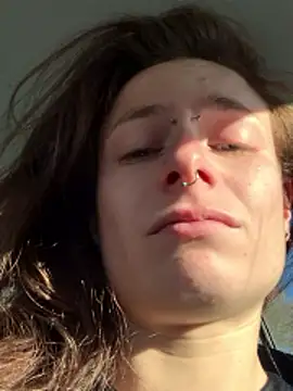 GoldenPussy1329 online show from January 11, 2026, 12:34 pm