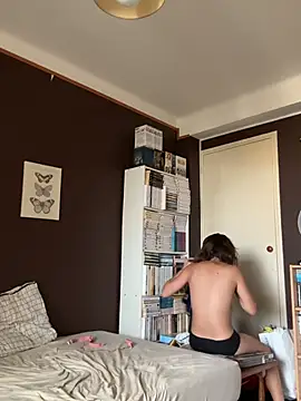 GoldenPussy1329 online show from July 11, 2026, 10:37 am