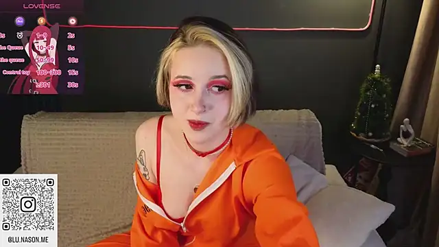 Snapshot of luna_son chatting on January 14, 2026, 9:29 pm luna son online show from January 14, 2026, 9:29 pm