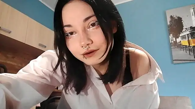 Beeping Creature online show from October 4, 2025, 11:56 am