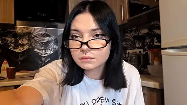 Beeping Creature online show from January 6, 2026, 7:12 am