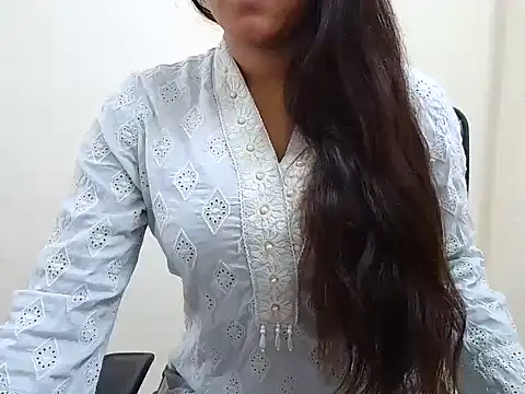 Snapshot of your_lena chatting on October 11, 2025, 5:41 am your lena online show from October 11, 2025, 5:41 am