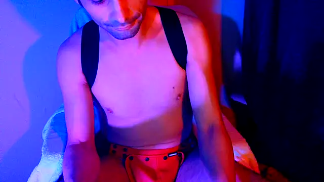 highinhtxx online show from October 27, 2025, 12:22 am