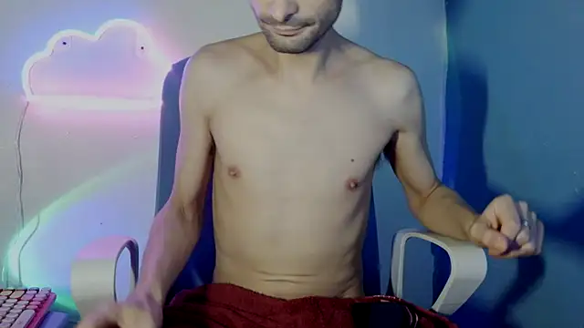 highinhtxx online show from July 1, 2026, 7:58 pm