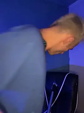 highinhtxx online show from February 26, 2026, 2:55 am